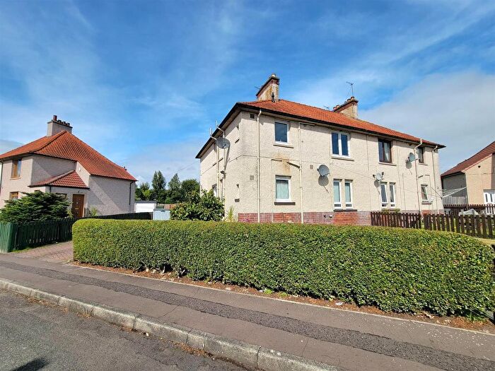 2 Bedroom Flat To Rent In Henderson Park, Windygates, Leven, KY8