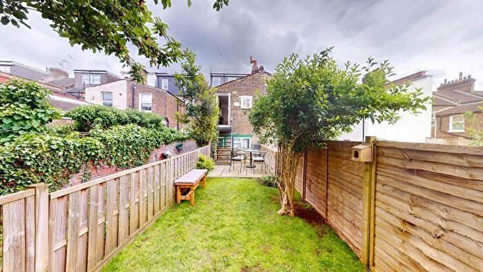 3 Bedroom Flat To Rent In Tubbs Road, Willesden Junction, London, NW10