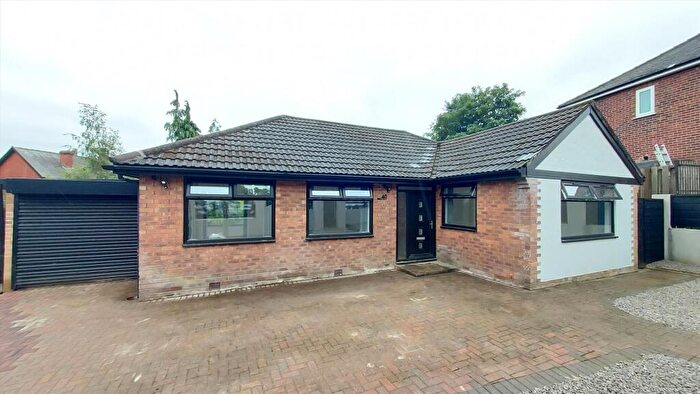3 Bedroom Bungalow To Rent In Hilldale Avenue, Manchester, Manchester, M9