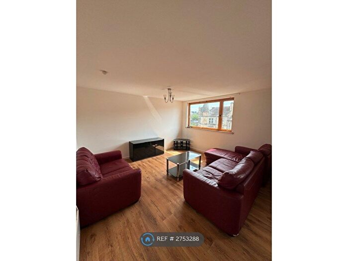 2 Bedroom Flat To Rent In Main Street, Cambuslang, Glasgow, G72