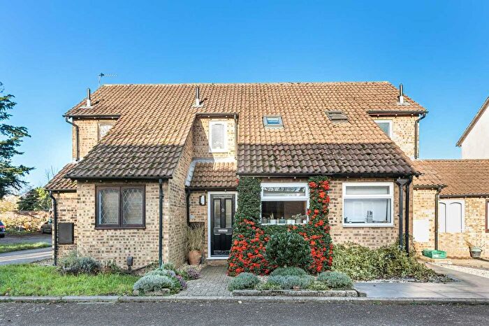 1 Bedroom Terraced House For Sale In Broadfields, Littlemore, OX4