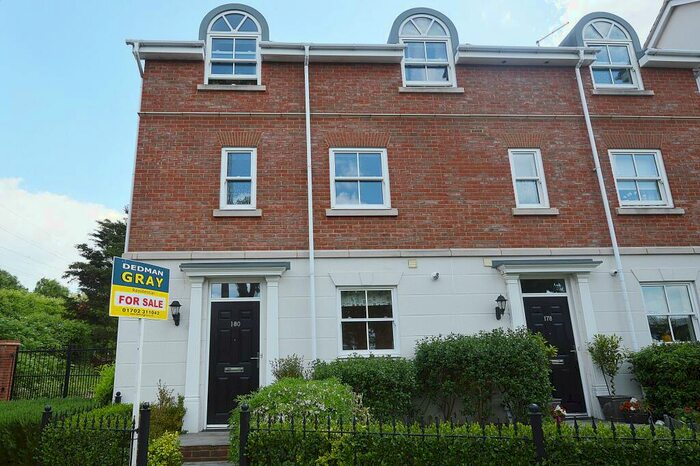 3 Bedroom End Of Terrace House To Rent In Thorpe Hall Avenue, Thorpe Bay, SS1