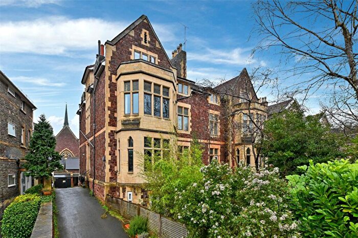 3 Bedroom Apartment To Rent In Elmdale Road, Tyndalls Park, Bristol, Somerset, BS8