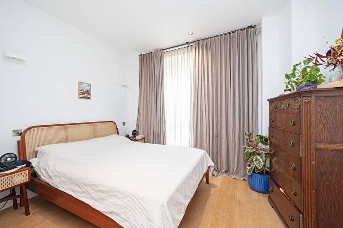 2 Bedroom Flat For Sale In The Arthaus, Hackney, London, E8