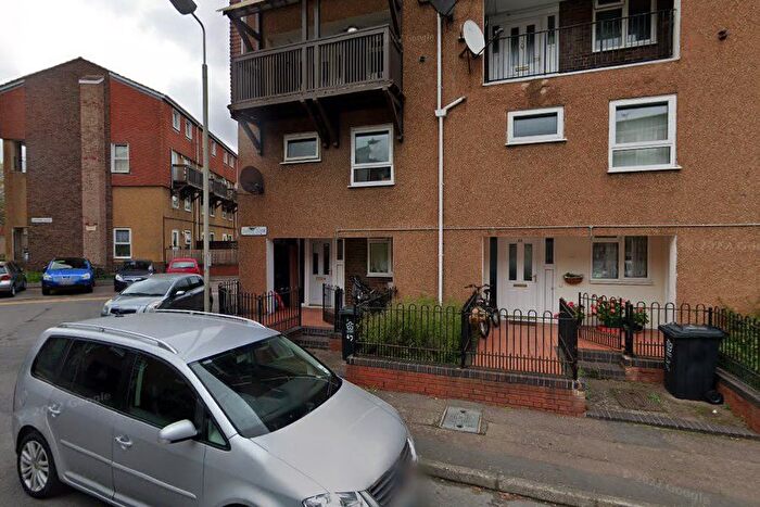 3 Bedroom Maisonette To Rent In , Taurus Close, Leicester, LE2