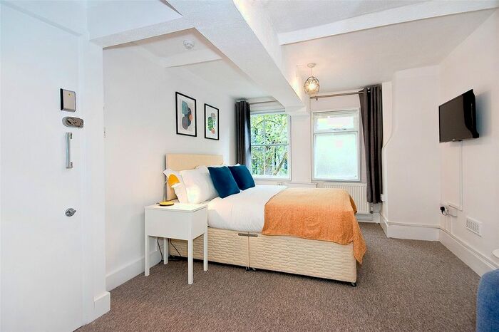 1 Bedroom Studio To Rent In Old Gloucester Street, Bloomsbury, WC1N