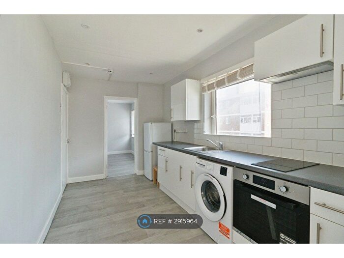 2 Bedroom Flat To Rent In Lyndon Road, Belvedere, DA17
