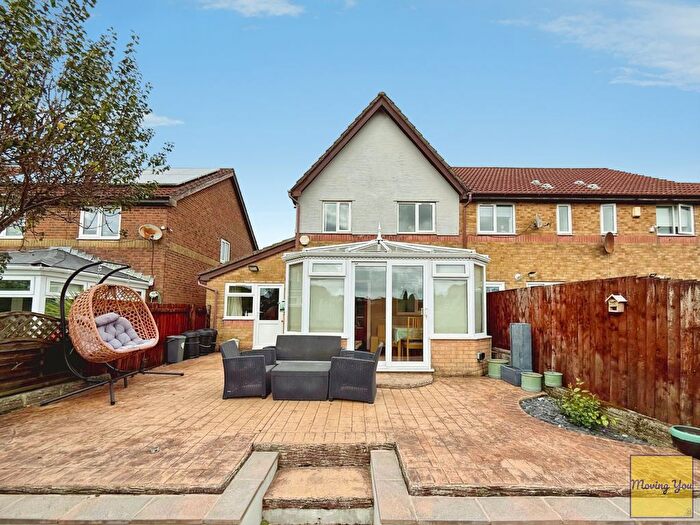 3 Bedroom End Of Terrace House For Sale In Clos Celyn, Llansamlet, Swansea, SA7