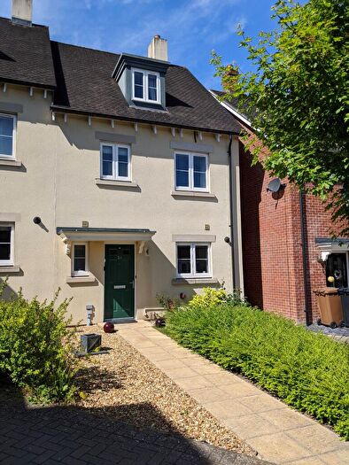 4 Bedroom Town House For Sale In Stalls Road, Andover, SP11