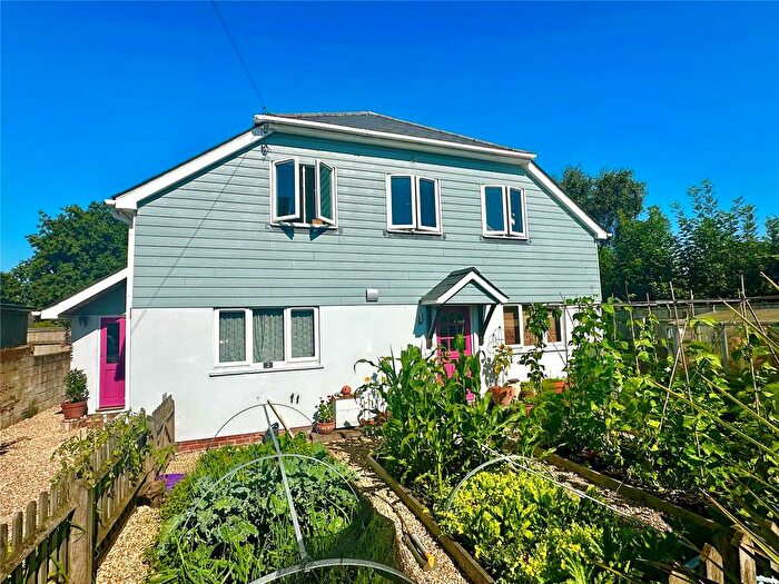 4 Bedroom Detached House For Sale In North Street, Pennington, Lymington, Hampshire, SO41