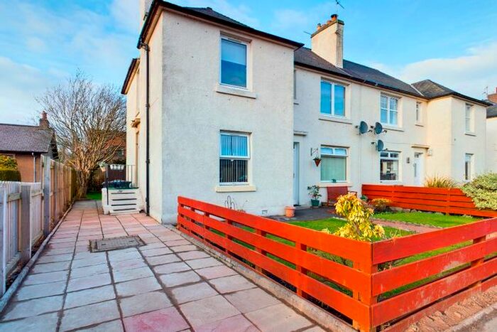 2 Bedroom Flat To Rent In Main Street, Dechmont, West Lothian, EH52