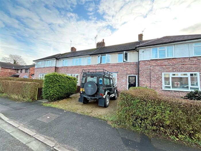 3 Bedroom House To Rent In Lindfield Estate South, Wilmslow, SK9