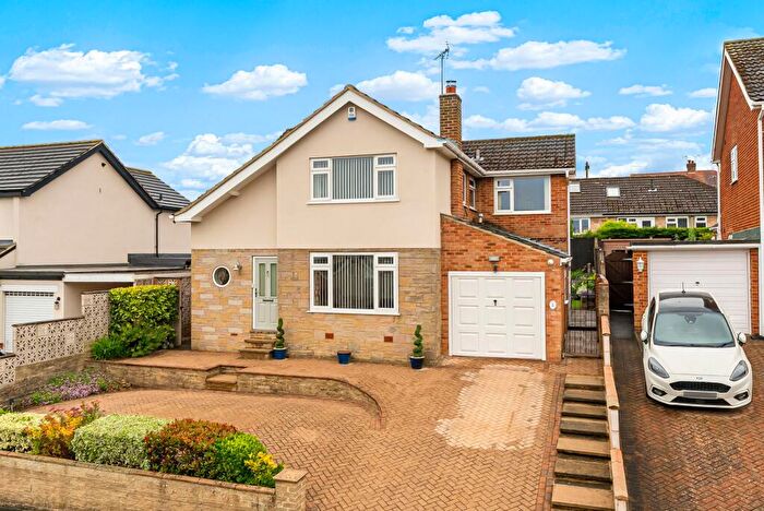 4 Bedroom Detached House For Sale In Aspin Park Crescent, Knaresborough, HG5