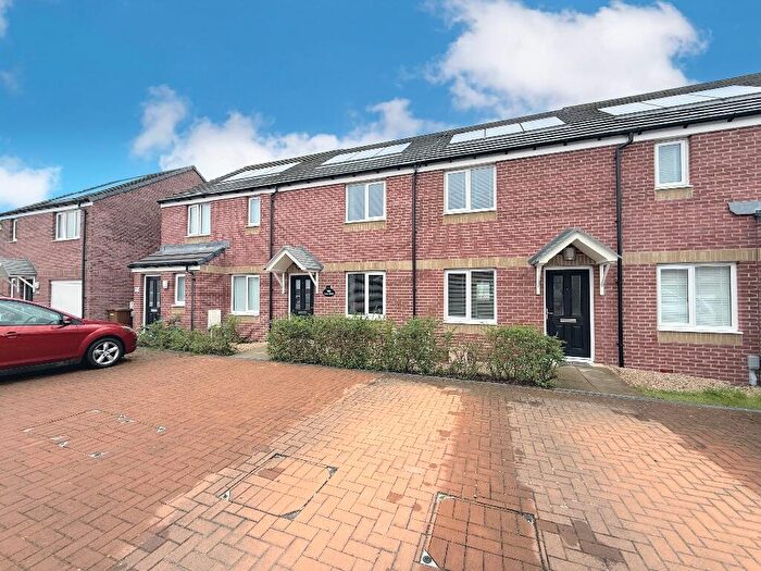 2 Bedroom Terraced House For Sale In Forth Wynd, Falkirk, FK2