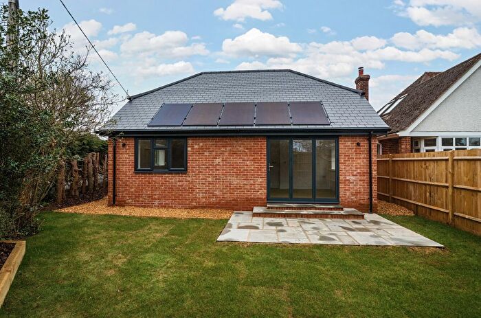 2 Bedroom Bungalow For Sale In Rowden Close, West Wellow, Romsey, Hampshire, SO51