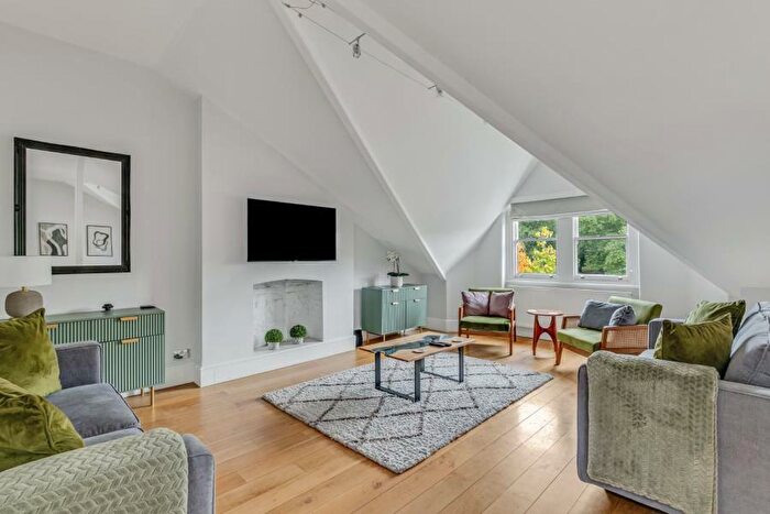 2 Bedroom Flat To Rent In Elsworthy Road, Primrose Hill, NW3