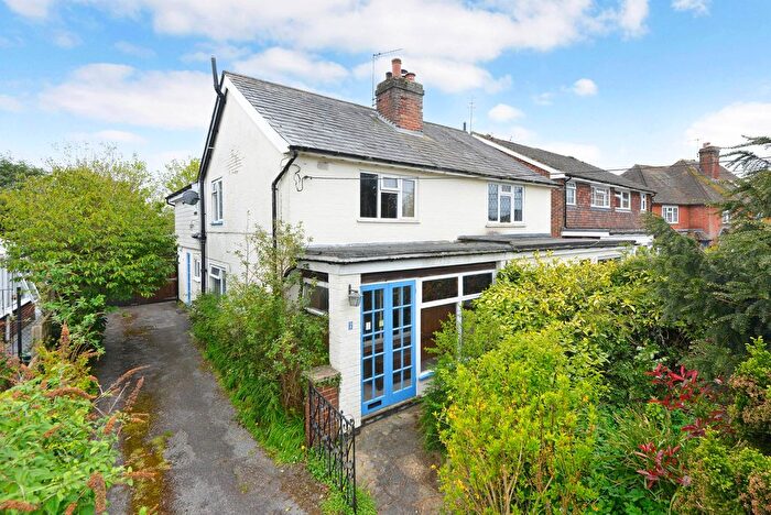 3 Bedroom Semi-Detached House For Sale In Elmbridge Road, Cranleigh, GU6
