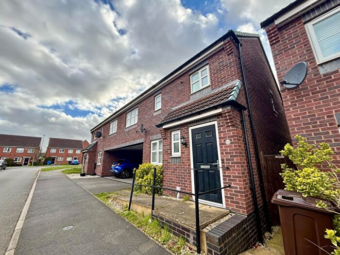 3 Bedroom Link Detached House To Rent In Girton Way, Mickleover, DE3