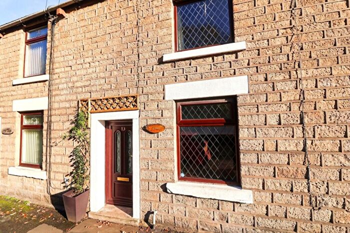 2 Bedroom Terraced House For Sale In Primrose Lane, Glossop, SK13