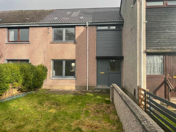 2 Bedroom Terraced House For Sale In Kirkside, Alness, IV17