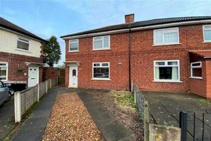 3 Bedroom House To Rent In Edward Street, Tamworth, B79