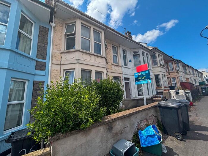4 Bedroom Terraced House To Rent In Beverley Road, Horfield, Bristol, Somerset, BS7
