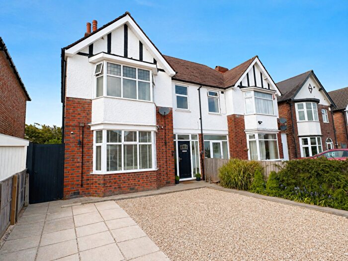 3 Bedroom Semi-Detached House For Sale In Sybil Road, Rowley Fields, Leicester, LE3