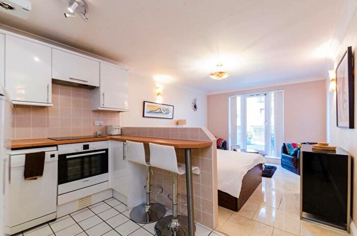 Studio To Rent In Rotherhithe Street, Rotherhithe, London, SE16