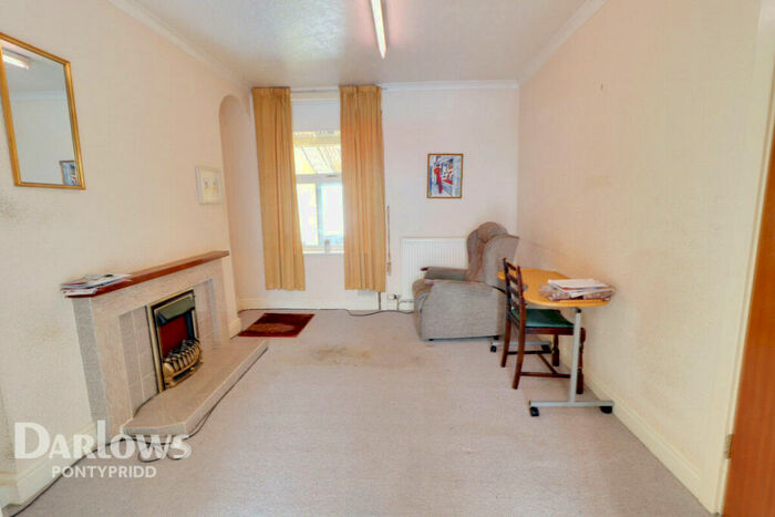 3 Bedroom Terraced House For Sale In The Avenue, Pontypridd, CF37