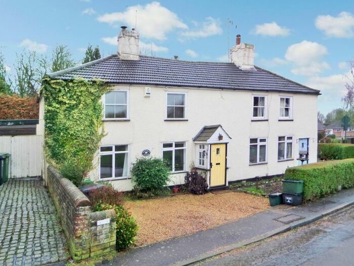 2 Bedroom Semi-Detached House To Rent In East Common, Redbourn, Redbourn, AL3