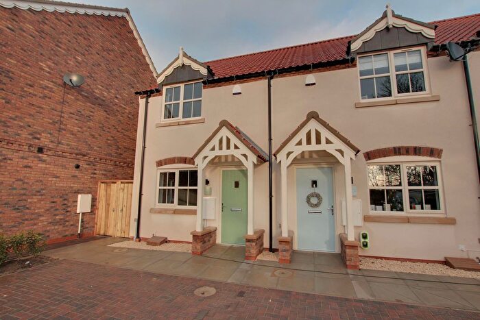 2 Bedroom End Of Terrace House To Rent In Burton Fields, Brandesburton, Driffield, East Riding Of Yorkshire, YO25