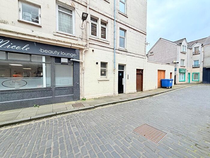2 Bedroom Flat To Rent In South Methven Street, Perth, PH1