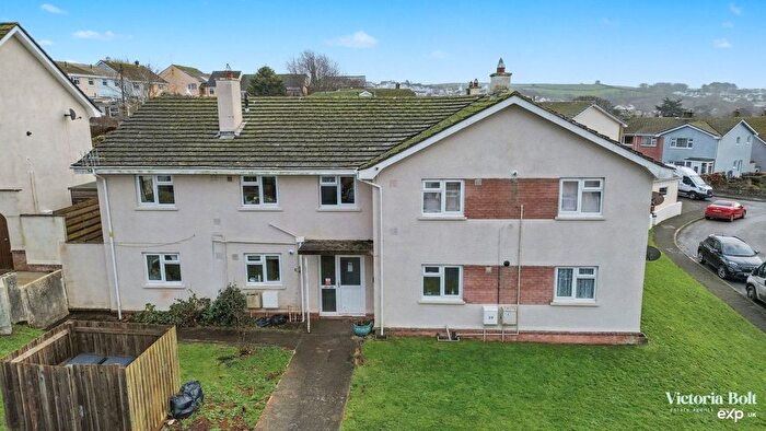 1 Bedroom Flat For Sale In Crispin Road, Kingsbridge, TQ7