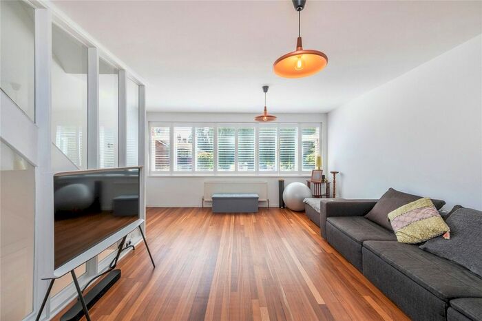 4 Bedroom Terraced House To Rent In Mariner Gardens, Richmond, Surrey, TW10