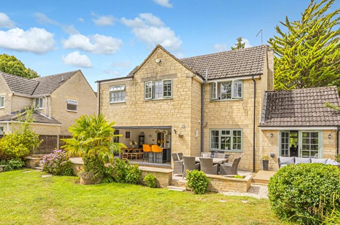 4 Bedroom Detached House For Sale In Cirencester Road, South Cerney, GL7
