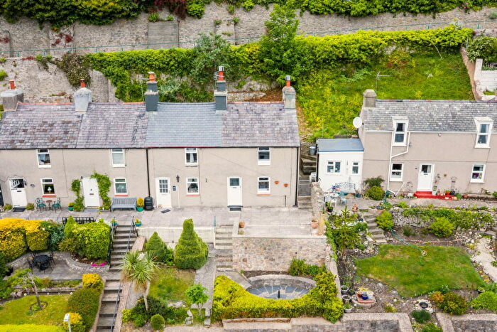 2 Bedroom Terraced House For Sale In Cwlach Street, Llandudno, LL30