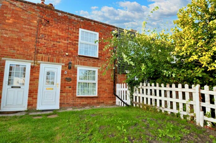 1 Bedroom Terraced House To Rent In Ruckinge, Ashford, TN26