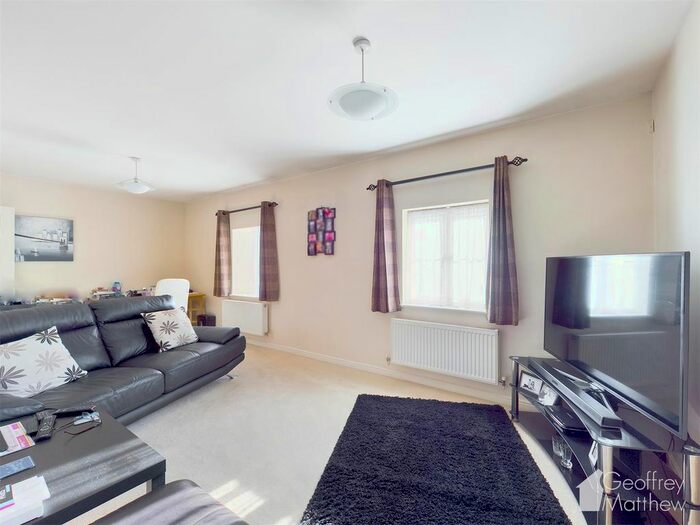 1 Bedroom Flat To Rent In Fairfield Crescent, Stevenage, SG1