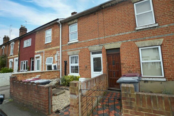 2 Bedroom Terraced House To Rent In Cumberland Road, Reading, Berkshire, RG1