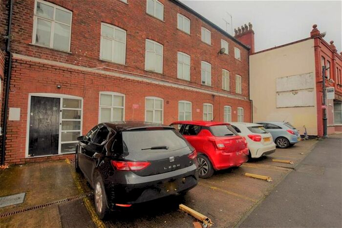 1 Bedroom Apartment To Rent In High Street, Stockport, SK1