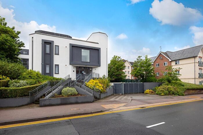 2 Bedroom Apartment To Rent In Walton Street, Aylesbury, HP21