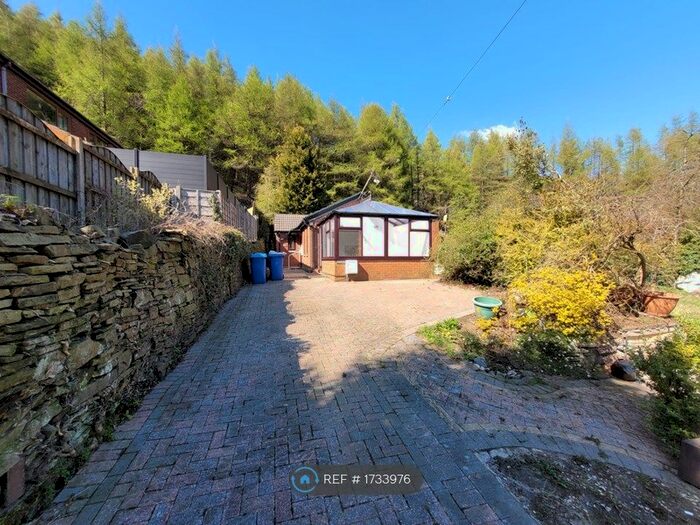 2 Bedroom Bungalow To Rent In Oak House Farm, Shawforth, Rochdale, OL12