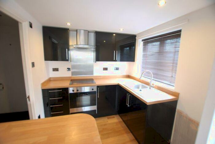 1 Bedroom Bungalow To Rent In Whitebridge Walk, Gosforth, NE3