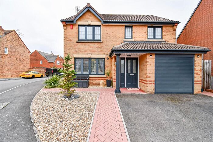 4 Bedroom Detached House For Sale In Maes Y Gwenyn, Rhoose Point, CF62