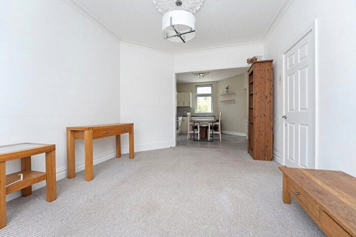 3 Bedroom Terraced House For Sale In Strathearn Road, Sutton, SM1