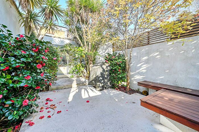 4 Bedroom Terraced House For Sale In Windmill Road, Chiswick, London, W4