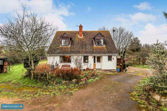 3 Bedroom Property For Sale In Newport - Wrantage, TA3