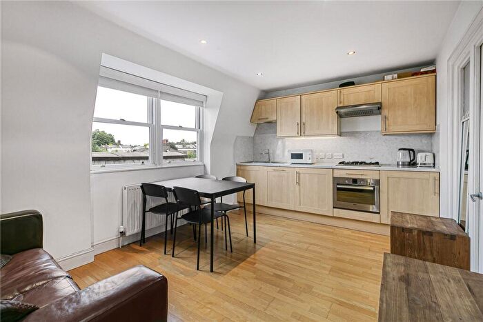 1 Bedroom Apartment To Rent In St. John's Hill, London, SW11