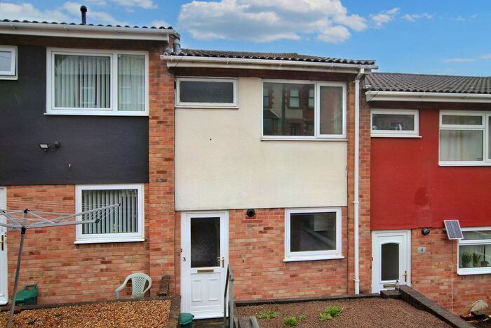 2 Bedroom Terraced House To Rent In Quarry Hill Close, Pontypridd, CF37