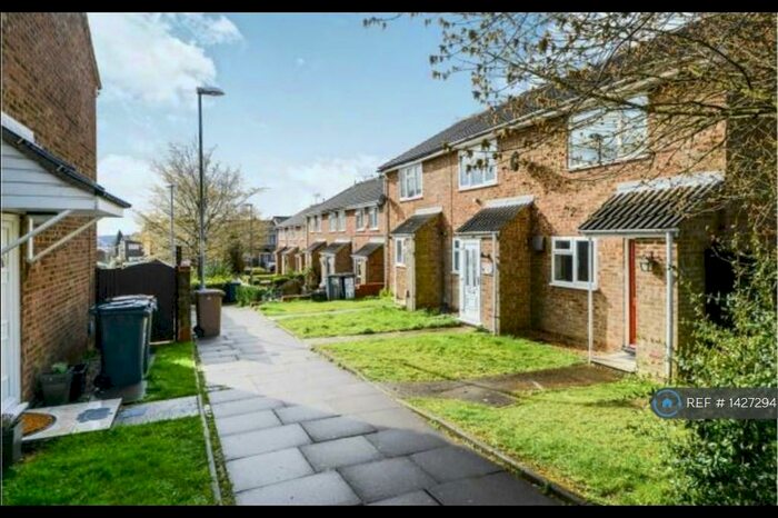 2 Bedroom Terraced House To Rent In Brussels Way, Luton, LU3